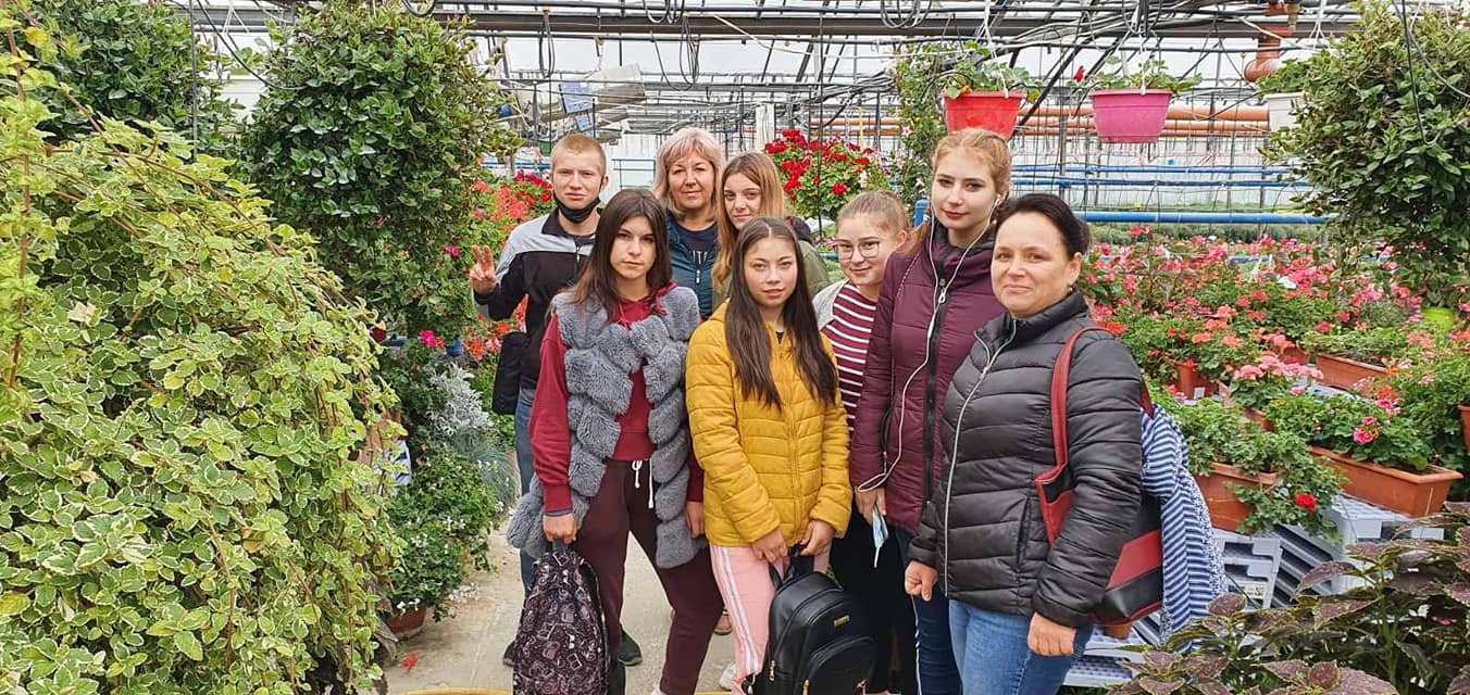 Vizită de studiu a elevilor de la anul I, meseria ,,Floricultor " la întreprinderea Fructul !